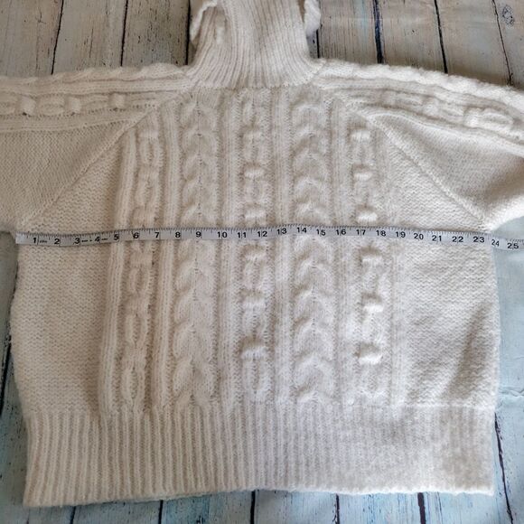 A New Day Ladies White Cable  Knit Pullover Oversized Turtleneck Sweater,  sz XL - Picture 11 of 13